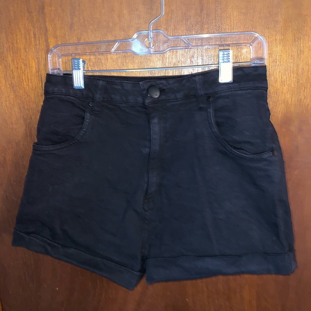 BLACK DENIM COTTON ON HIGH WAISTED SHORTS